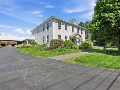 15 Main St