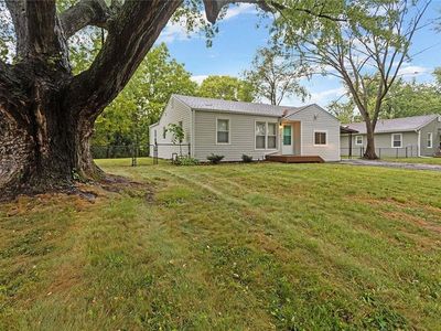 8106 NW State Highway 9