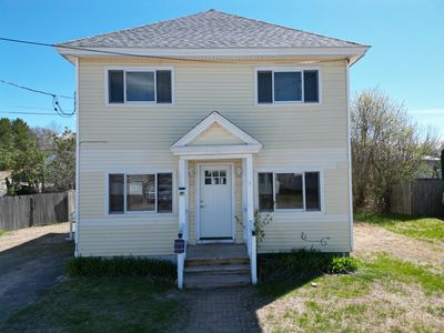 61 Eastland Avenue
