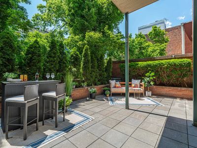 61 Grand St APT 1A