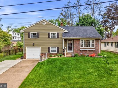 Property at 404 Graisbury Ave, Haddonfield, NJ