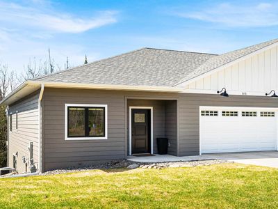 5278 Twin Pines St #5278