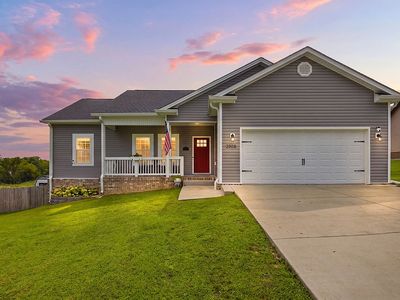 2008 White Oak Dr