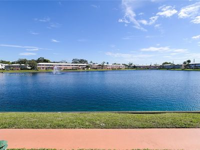 925 SW 11th Ave APT 2J