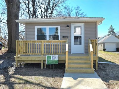 325 Webber Pl