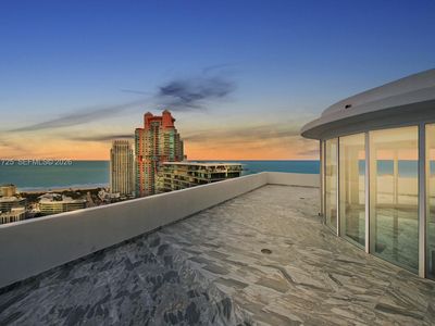 1000 S Pointe Dr Penthouse 2804