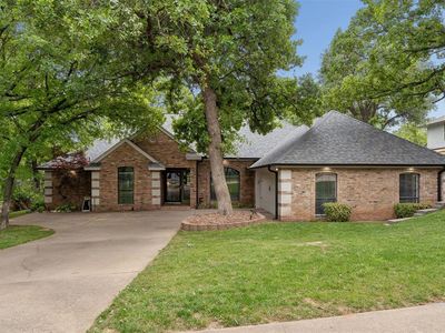 411 Crown Colony Rd