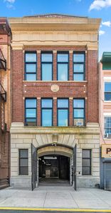 124 Dekalb Ave