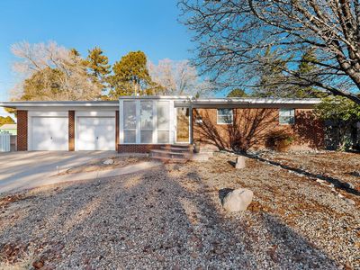 8205 Connecticut St NE