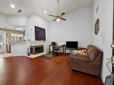 401 Pebble Way APT 237
