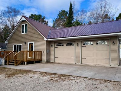 12179 N Superior Dr
