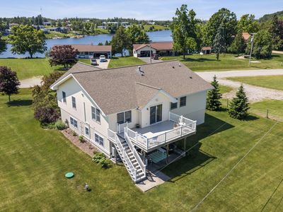 10720 Moonlight Bay Rd