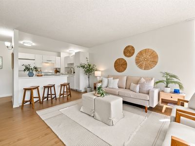 55 S Kukui St APT D214