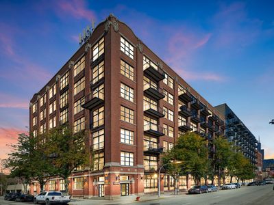 1250 W Van Buren St APT 511