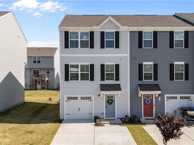Property at 22 Cecelia Way, Suffolk, VA