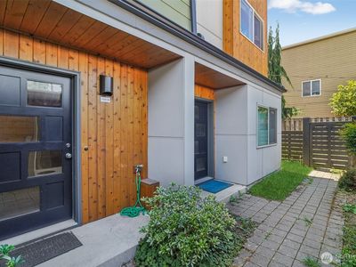 1541 B NW 90th Street