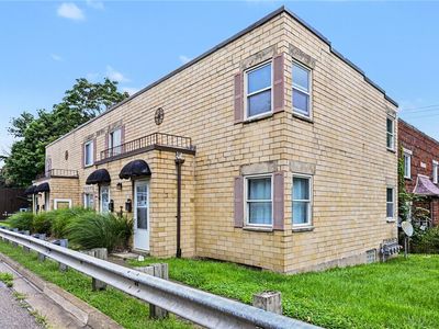 2436-2442 S Dixie Ave