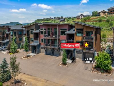330 Fox Springs Circle UNIT 204