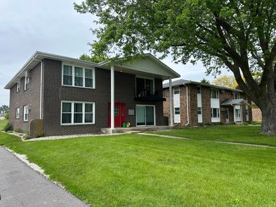 375 Lynn Dr