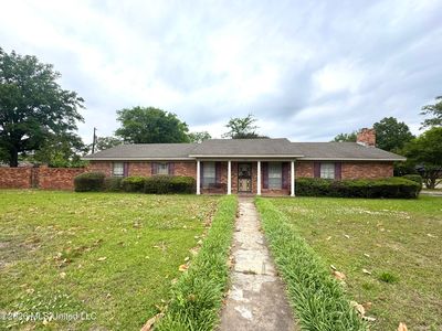 Property at 1305 W 2nd St, Clarksdale, MS