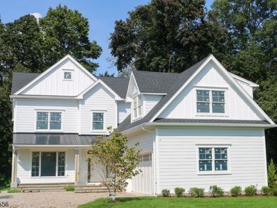 391 Woodland Rd