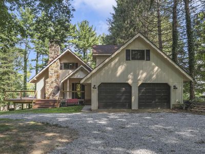 406 Crabapple Dr