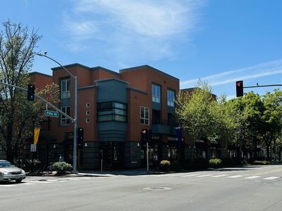 435 G St APT 206