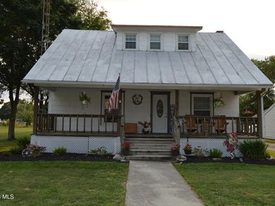 218 S Main St