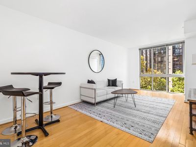 1000 New Jersey Ave SE APT 608