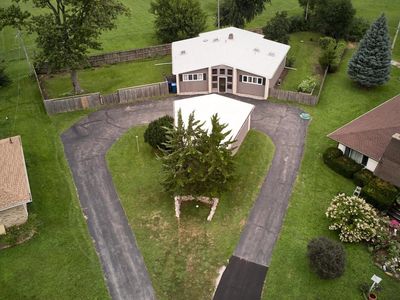 Property at 210 Hartway Ct, Montgomery, IL