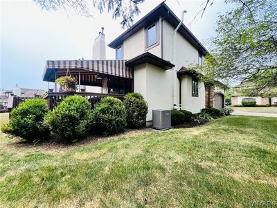 10 Pinegrove Ct