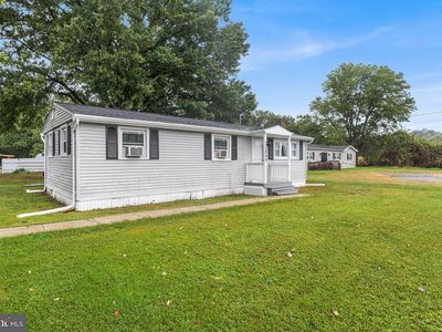 21899 Lovers Ln