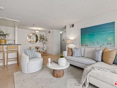 222 S Central Ave APT 107