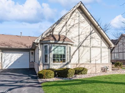 1860 Willow Circle Dr