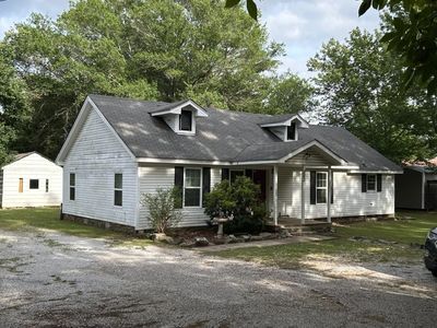 303 N Bayou Dr