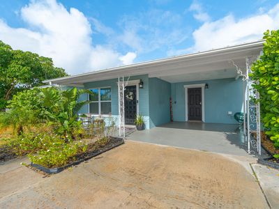 1691 NE South Street