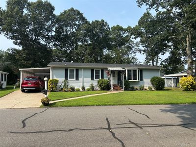 1661 Old Country Road #454
