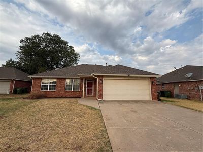 Property at 620 Eastview Cir, Yukon, OK