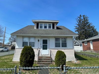13 Washington Avenue