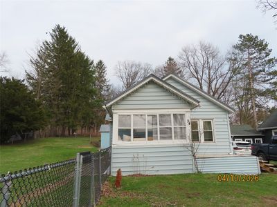 34 Crescent Dr