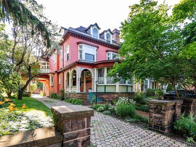 46 Norwood Ave