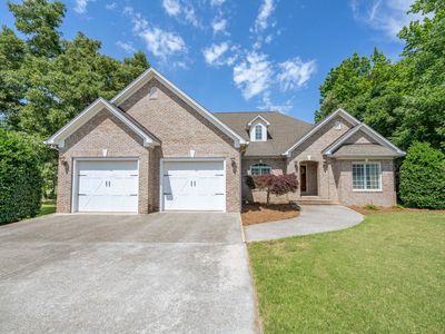 670 Bowen Dr
