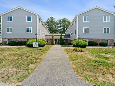 6 Royal Dane Dr APT 27