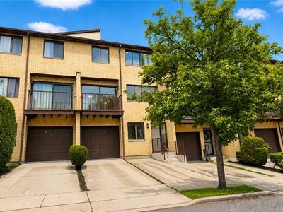 15 Amy Ct #143