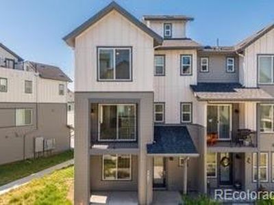 2251 W 166th Lane