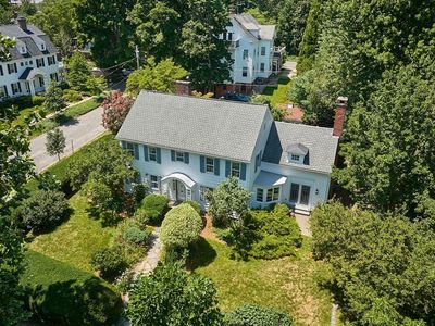 15 Barrett Pl