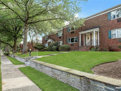 76 Franklin St APT B