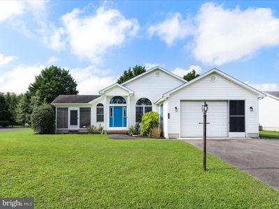 128 Hollywood Dr