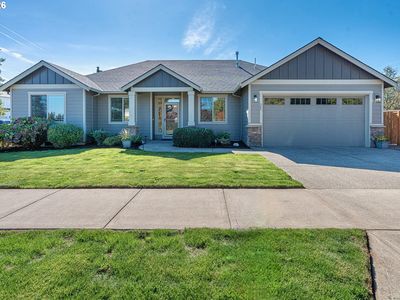 387 NE 22nd Ave