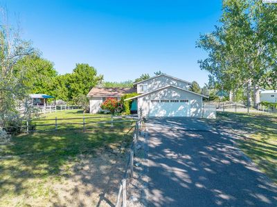 101204 E Clover Rd